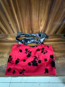 last day offer Red Black Floral Print Top