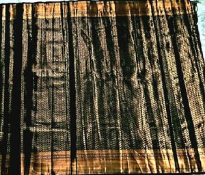 Dark Green Saree With Copper Zari