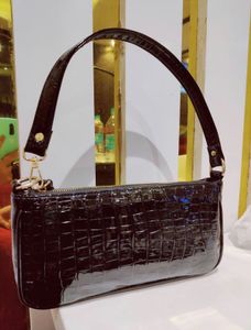 Black shoulder bag