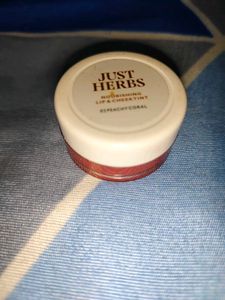 pink blusher
