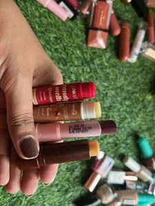 8 lip balms combo