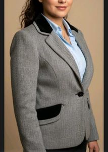 Herringbone Blazer - Classic Style