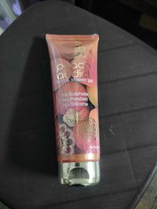 Sealed Peach Addict Body Cupid Shower Gel On Sale!