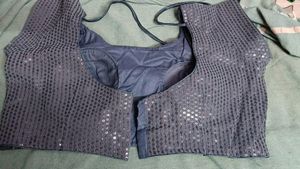 Blouse.