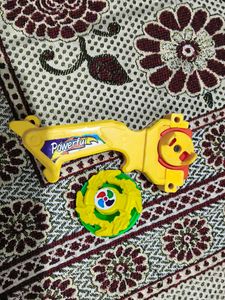 Beyblade Launcher &amp; Top