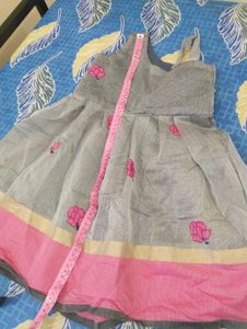 Cute  Dress homemade age 3- 6 year Quinty 3