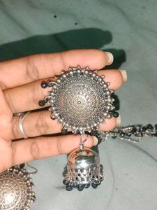 Beautiful Earings Set