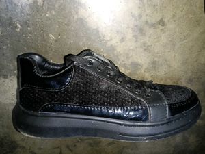 Black Sneakers for Womens