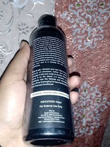 Clarifying Charcoal Shampoo