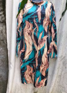 I. Patterned Bodycon Dress