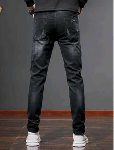 “Trendy Black Denim Jeans – a perfect blend of sty