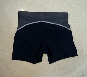 DECATHLON SHORTS