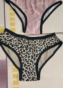 Printed Panties🩷🦋
