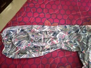 Blouson Top