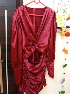 Urbanic BEAUTIFUL Party Wear M