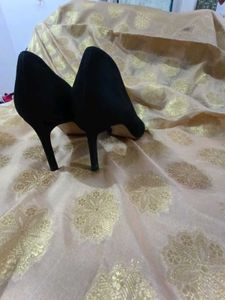 Pure Suede Leather Pointed Toe Pumps