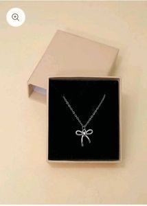 Bow Pendant Necklace