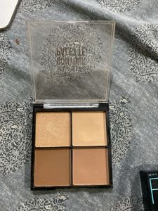 Makeup Revolution Highlight Palette