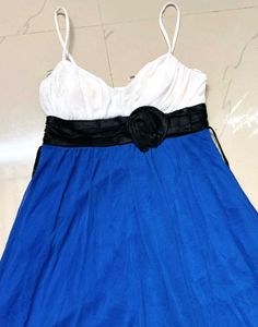 sleeveless spaghetti strap dress