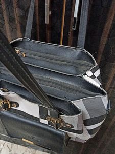 Handbag 👜
