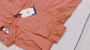 Brand New UK CLUB SLIMFIT unused Shirt