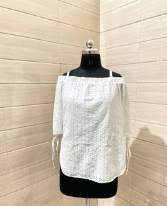 Pintresty 🌸White Off-Shoulder Top