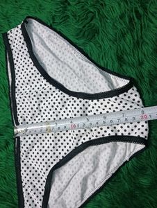 🆕🎀Polka Dot Briefs