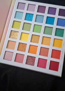 30 Color Eyeshadow Pallet