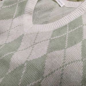 Argyle white and green Knit Top