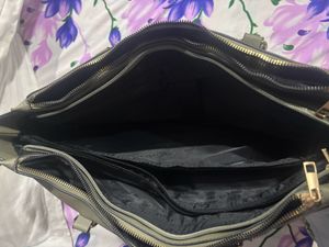 Elegant Tote Bag with laptop sleeve