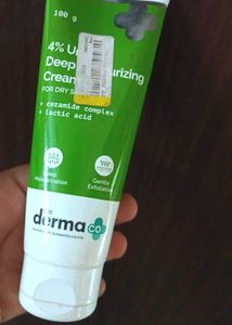 Derma Co nourishing Cream