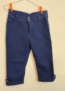 Blue Capri Jeans