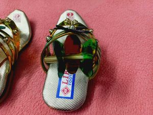 Stylish Flat Slipper