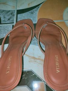 Stylish Heel Thong Sandals