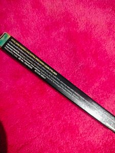 Manish Malhotra Eyeliner