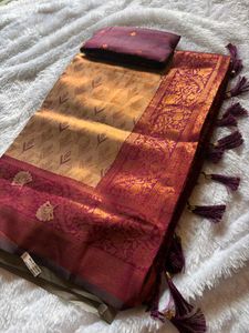 Elegant Saree with aari work blouse piece