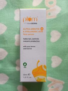 Plum Alpa Arbutin 2% & Hyaluronic Acid Face Serum