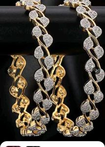 Elegant Bangle Set