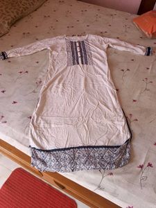 Selling White Kurta Sets