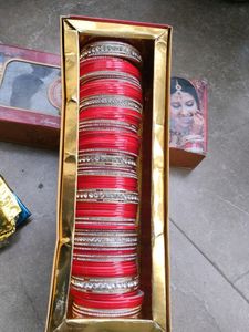 Suhag Chura Set