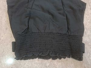Black Sleeveless Party Wear Top