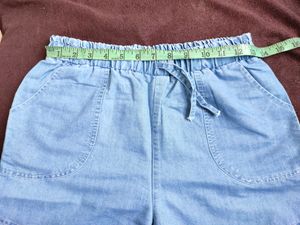 High Rise Denim Fit Women&#39;s Jeans Size  (S)