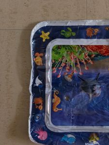 Baby Sitting Carpet Which Fill With Water
