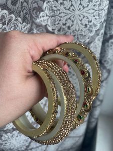Golden Bridal Bangles Set (8pcs)
