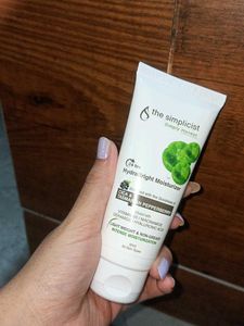 The Simplistic HydraBright Moisturizer