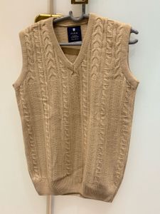 FLICK Cable Knit Vest