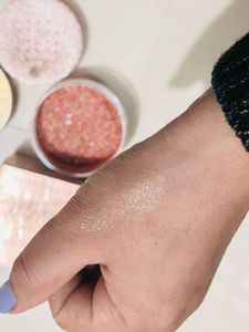 Forever52 Glow Gal Highlighter