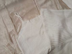 Elegant White Knit Mini Dress