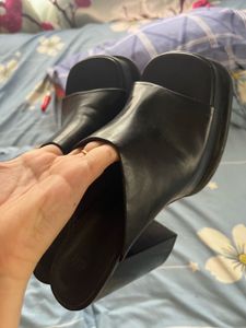 H&amp;M Black Platform Heels