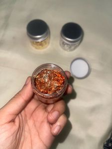 Foil Flakes